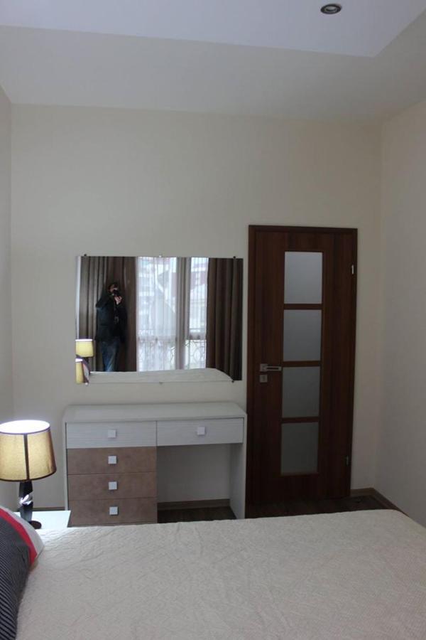 Apartment On Rustaveli 17 Batumi Zewnętrze zdjęcie