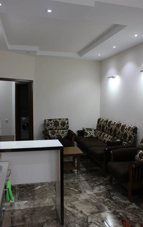 Apartment On Rustaveli 17 Batumi Zewnętrze zdjęcie